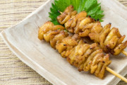 焼き鳥(ももうまい、ぽんじりうまい、かわ←ゴムの味、なぜなのか