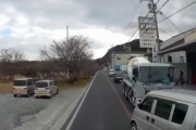 【動画】イキリ軽自動車さん、追い越しに失敗してど派手に逝くwwwwwwwwwwww
