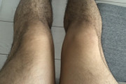 【画像】女だけど2年間すね毛を放置した