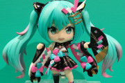 【画像】「アンタまた初音ミクのフィギュア買って！これで何個目よ！」「違うんだよカーチャン！」