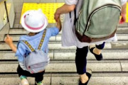 【悲報】DQNさん、作業着姿でコンビニへ行ったら子供から「あの人汚い」と言われブチギレ