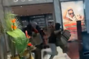 【動画】黒人さん、高級ブランドGUCCIで集団強盗ｗｗｗｗｗｗｗ