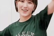 船木結びちゃん、TikTokのゆるーいダンス動画なのにTシャツに腋汗染みが(´･_･`)