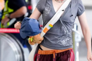 【画像】新しい学校のリーダーズSUZUKAさん(24)の私服wwwwwwwwwwwwwwwwwwwwww