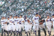 【画像】甲子園にエチエチギャル、降臨WIWIWIWIWIWIWIWIWIWIWI