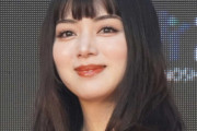 【朝トク】池田エライザさん控え目なおっぱいを強調してしまうwwwwww