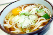 【至急】初デートって丸亀製麺でええんか？