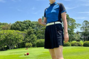 【画像】加藤ローサ、ミニスカゴルフウエア姿を披露「足長い羨ましい」