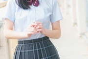モー娘。メンバー(17)、水着なし写真集発売でファンを発狂させてしまうwwwww櫻井梨央のサプライズビキニに期待する声殺到！