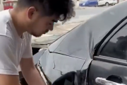 【動画】中国の板金屋、天才すぎる手法で車を修復してしまうwwwwww