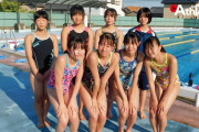 【画像】水泳部女性さんの背中が・・