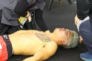 【悲報】BreakingDown　前日会見で対戦予定選手から不意打ちビンタ→後頭部強打で失神した選手、くも膜下出血と報告「脳内に出血が発見され…」
