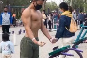 【動画】中国のマッチョが凄すぎる。やはり今もビックリ人間の宝庫だった