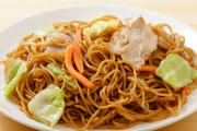 麺「この中に焼きそばにいらない子がいまーすw」豚肉「そーれーはーw」キャベツ「ちょっやめなよーw」