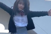 【動画】ミニスカ制服でキレッキレのダンスを踊るJK