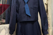 【画像】女子中学生の制服をマネキンに着せたんだがｗｗ