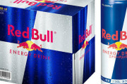Red Bull「駅前で無料で配りまーす」←これ