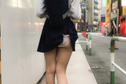 【画像】パンツはやっぱり白に限るよな