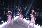 【激写】 Perfumeさん、イキったクソダサおっさんとも笑顔で記念撮影してくれるｗ （画像あり）