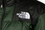 【画像】THE NORTH FACEの愛好家、ちょっと痛い感じになる