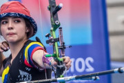 【朗報】コロンビアのアーチェリー選手、いくらなんでも可愛すぎるｗｗｗｗ