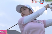 【GIF有】週末の女子ゴルフ、巨乳が揺れまくってしまう