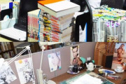 【悲報】人気漫画家尾田栄一郎の机くっそ汚いｗｗｗｗｗｗｗｗ