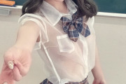 セーラー服をエッチにアレンジした制服コスプレエロ画像
