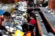 【動画】中国の宅急便の仕分け、ヤバすぎるwww