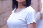 【画像】女の子(18)「この写真は中学生のときです」