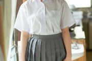 【グラビア】乃木坂46筒井あやめ(17)、田舎の古民家で夏の制服美少女に！ 現役女子高生アイドルの清涼感