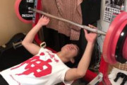 弱者男性ワイ、ベンチプレス90wwwwwwwwww