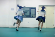 【YouTube】ダンス！セーラー服で踊ってパンチラしちゃうエロ動画