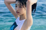 高橋ひかる、生足太もも美脚がセクシーすぎるwwインスタの股間が際どいオトナな画像にファン大興奮！