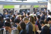 【確かに】「『新型コロナ対策』で”イベント中止”って、満員電車はどうなるんだ」←これ