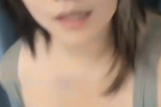 🖤💖万人の成人ライバーを厳選（国際動画）💖🖤の裏垢動画・1. 巨乳の隣家の娘が成長し、真っ黒な陰毛が濡れていた。