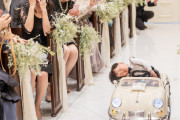 【画像】糞ガキ、居眠り運転で結婚式場に突入してしまい現場は大混乱に…