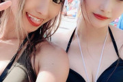【素人画像】どのおっぱいでシコろうか考えるビキニ女子達の写真