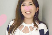 菅野真穂 子持ちの人妻がたるみ切った卑猥な爆乳ボディを曝け出しハメ撮り性交で他人棒に喘ぐ！