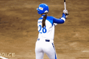 【画像】女子野球選手のカラダがエチエチすぎる