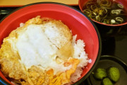 【悲報】富士そばでカツ丼食う奴ｗｗｗ