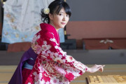【悲報】女流棋士さん、コスプレしてアニソンメドレーを歌ってしまう