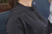 【画像】WBSの北村まあさアナの横乳がエロ過ぎるｗｗｗｗｗ