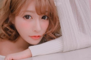 【AV】明日花キララさんが父親の写真を公開。闇深?