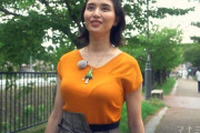 橋本マナミ　巨乳揺らして神戸巡り。