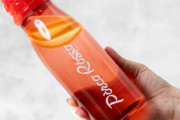 【画像】紅の豚コラボの水筒、あまりにもチンポすぎるｗｗｗ
