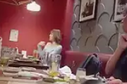 企画ナンパされた放尿ギャルがエロ性交！痴女りバキュームフェラ！ロングブーツ着エロ大量潮吹きおしっこ！