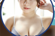童顔ロリ巨乳の池本しおり、10代ラスト水着グラビアがえちえちすぎるwwヤンマガでFカップのミニグラボディを大胆披露！画像＆メイキング動画まとめ！
