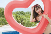 乃木坂46賀喜遥香、お尻スケスケ水着姿がエロすぎると話題にww1st写真集「まっさら」の封入特典画像が全部大当たり！