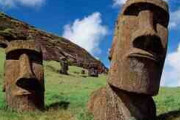 【画像】モアイ像を掘り起こした結果ｗｗｗｗｗｗｗｗｗｗｗｗｗｗ